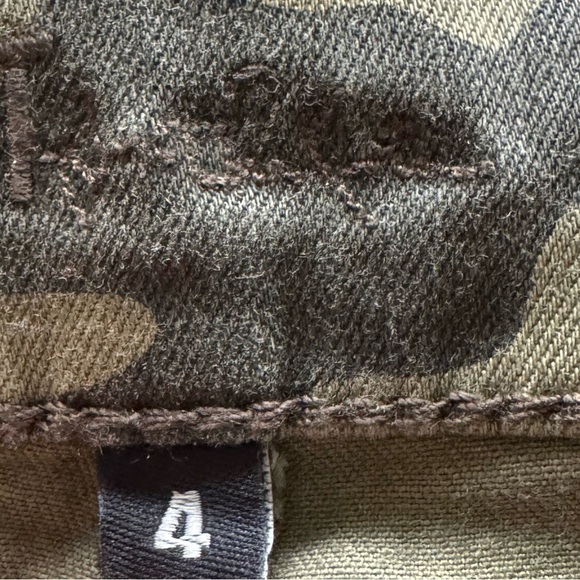 Kut from the Kloth camouflage army pattern pants ankle skinny Sz small - Picture 8 of 10